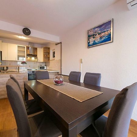Apartment Marina Makarska Dış mekan fotoğraf
